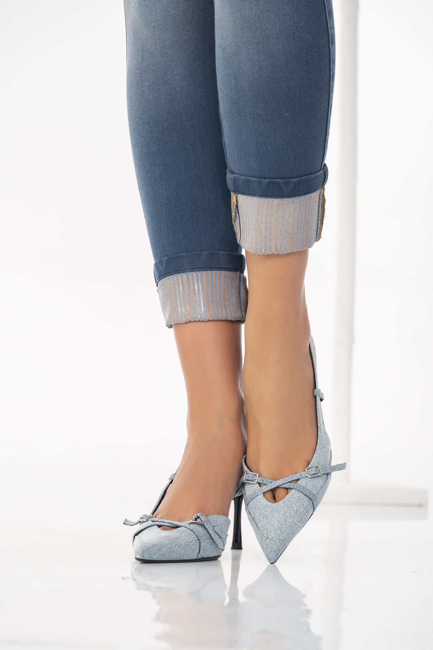 Jean Pretina Alta Control Abdomen - Bota Tubo Para Doblar Ref 1794
