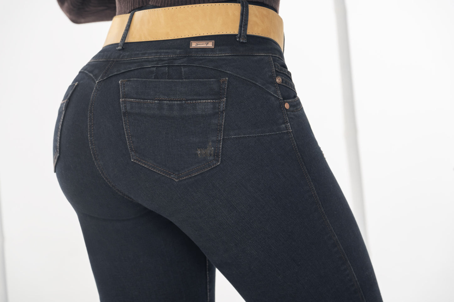 Jean Pretina Alta Control Abdomen - Bota Tubo Ref 1791