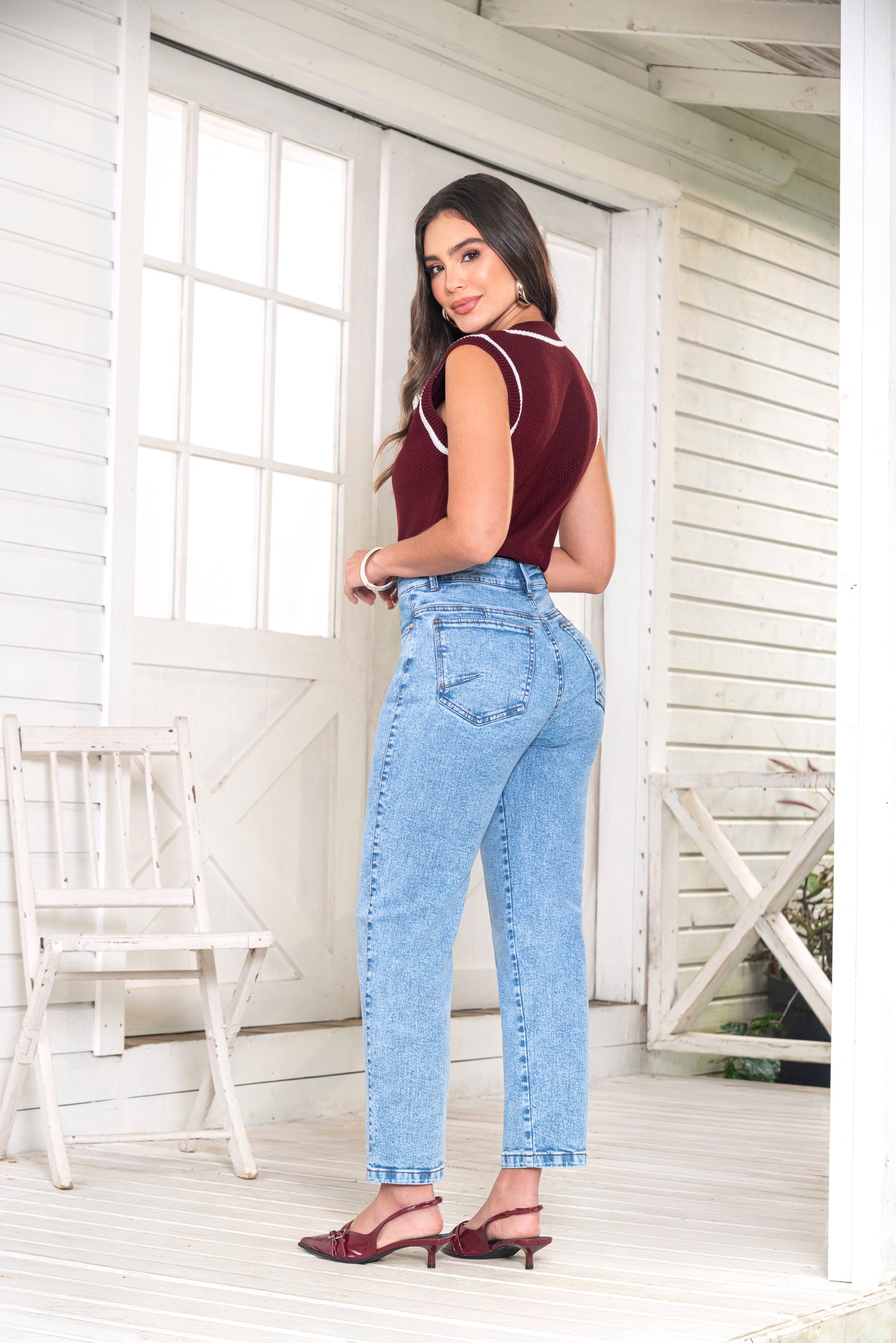 Jean Mom Fit Azul Indigo Licrado Nueva Silueta Confort Ref 1919